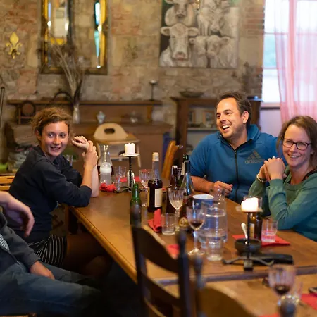 Et Brenazet Lägenhet Vernusse