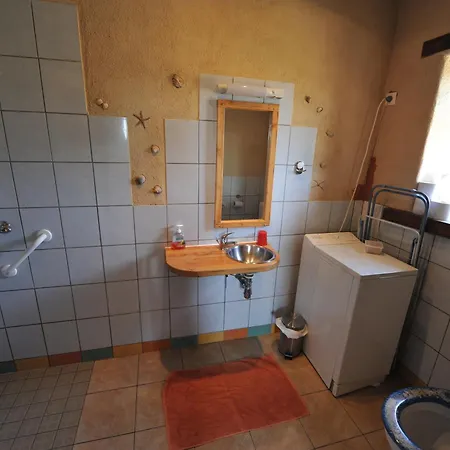 Et Brenazet Lägenhet Vernusse